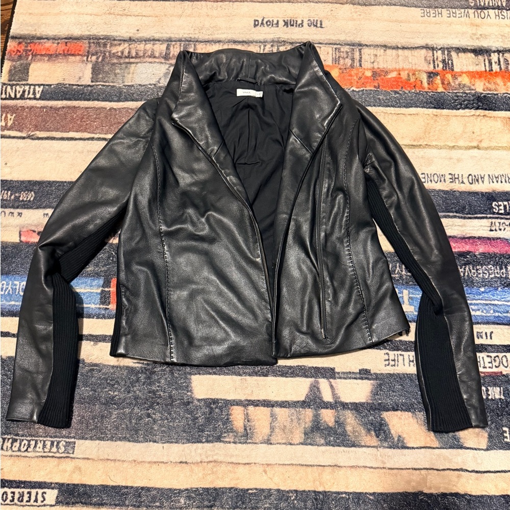 Vince biker Black lamb Leather Jacket with knit accents Sleeves medium